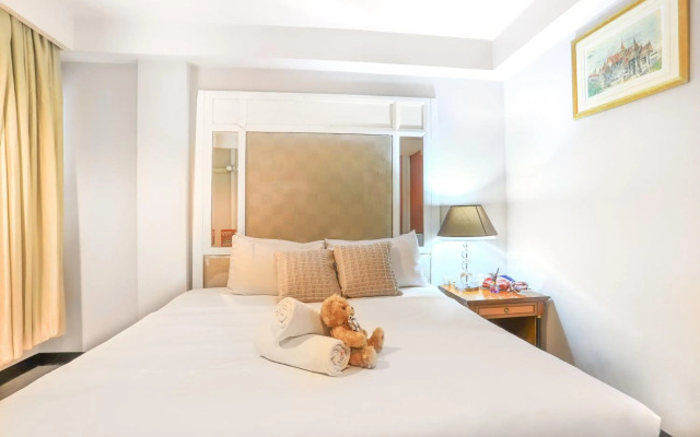 Diamond City Hotel