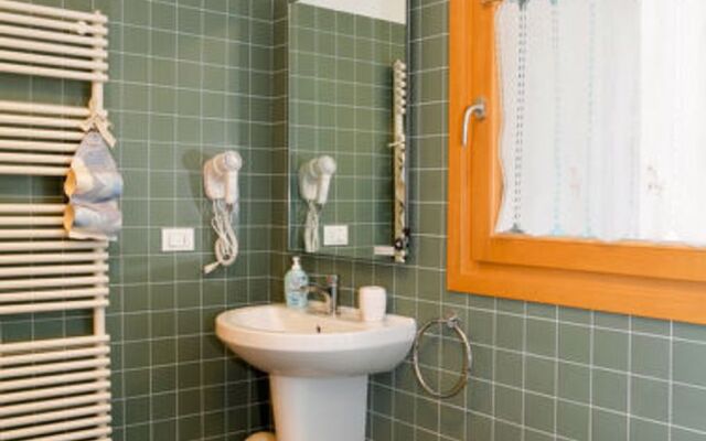 Cjase Fravins (RVO112)