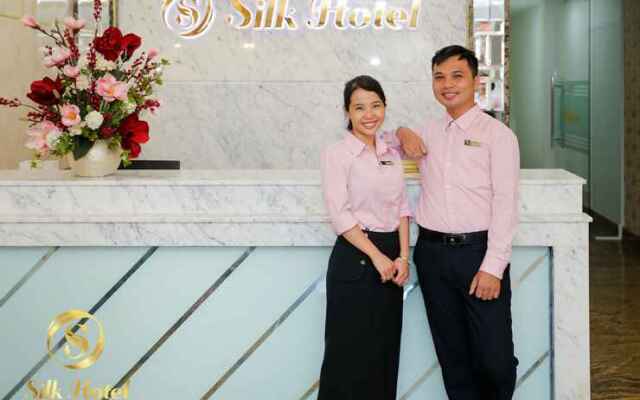 Silk Hotel