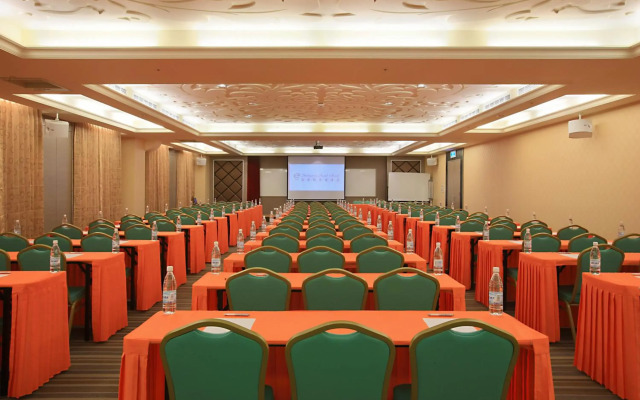 Taichung Shinkansen Grand Hotel