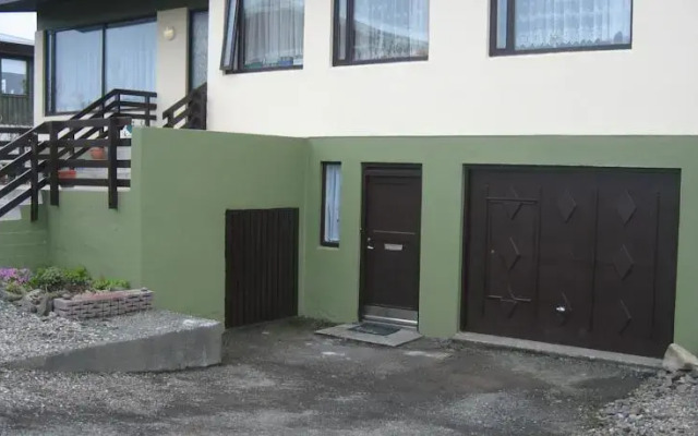 Guesthouse Hlídartún 1