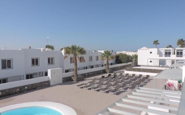Los Gracioseros 209-2bed -1st Floor-A/C-UK TV-WiFi