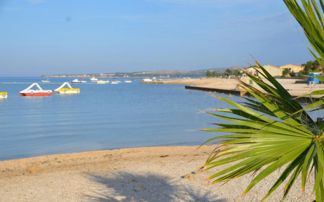 Apartements Delfin Vir