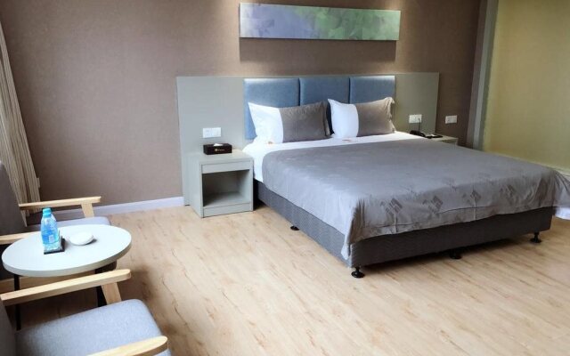 M Hotel (Dongguan Haichao)