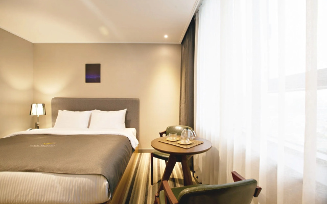 GNB Hotel