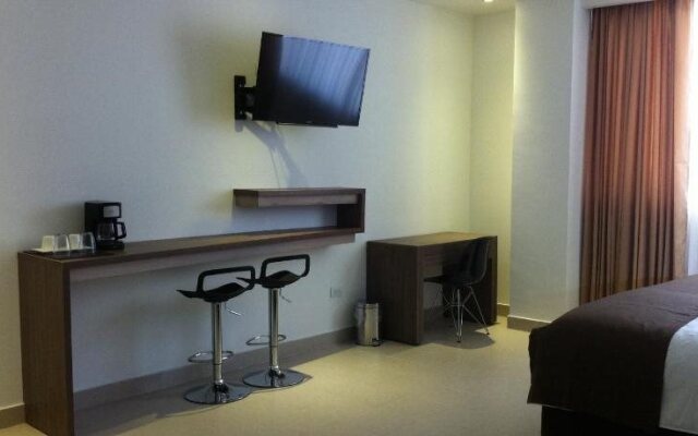 Hausen Hotel Suites