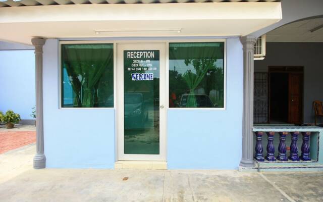 ZEN Rooms Near Pantai Tengah