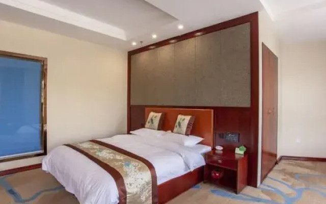 Green Island Hotel