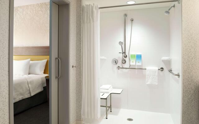 Home2 Suites by Hilton Overland Park