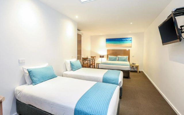 Belmercer Motel – Guest Rooms – Geelong