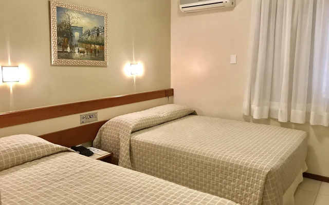 Cedro Hotel
