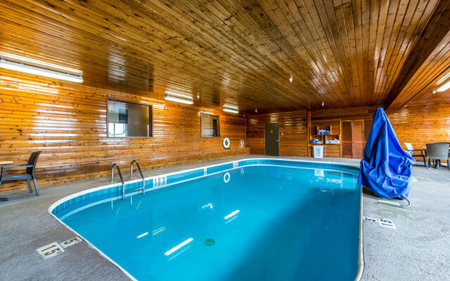 Comfort Inn & Suites North Hays Area