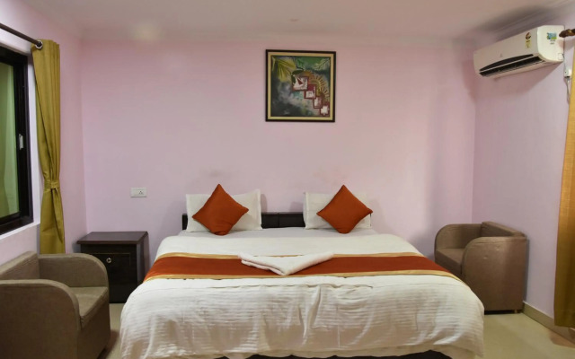 Hotel Sarweshwary