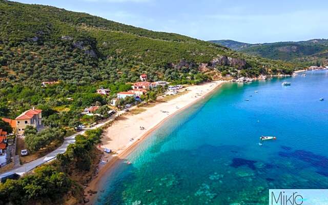 Mikro Βeach Ηotel