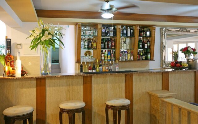 Elena Boutique Residence