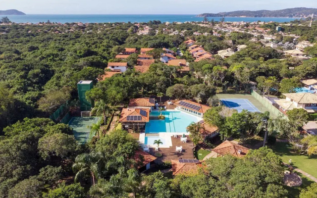Bz10 Casa 4 suítes em condomínio clube