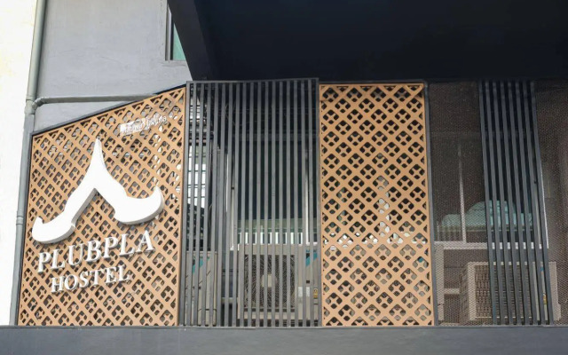 Plubpla Hostel