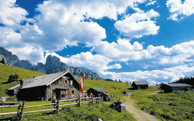 Chalet in Furth Near Zell am See Ski Slopes