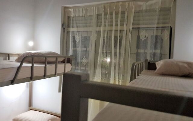 YoYo Hostel