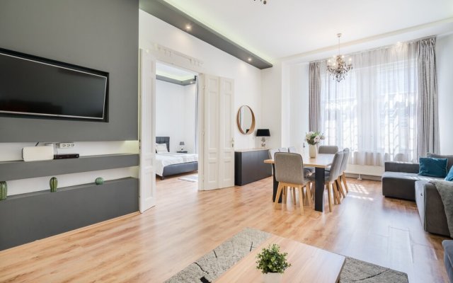 Real Apartments Zichy