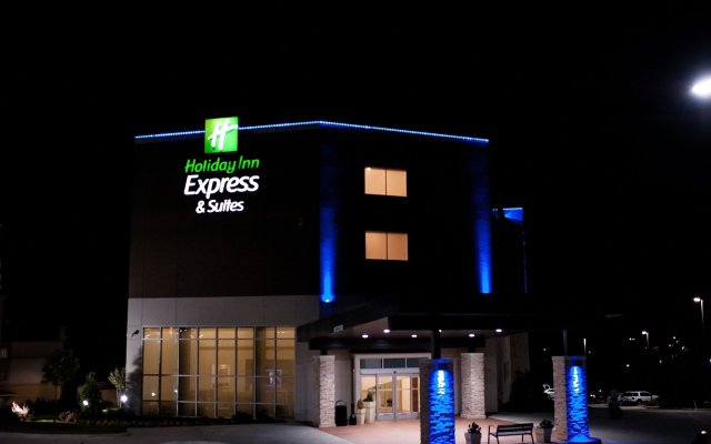 Holiday Inn Express And Suites- Birmingham North-Fultondale, an IHG Hotel