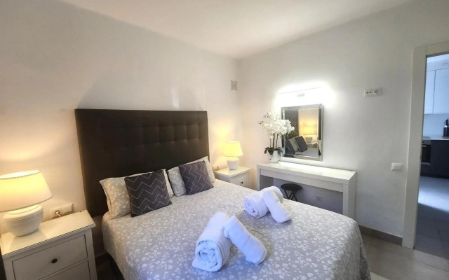 R795 - Capistrano Playa 610