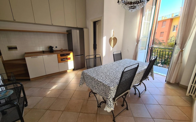 Santa in Caruggio- PortofinoVacanze