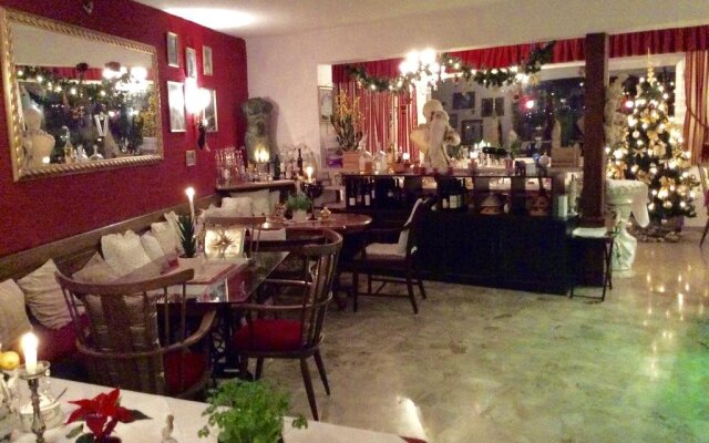Hotel Villa Desiree - Adults Only