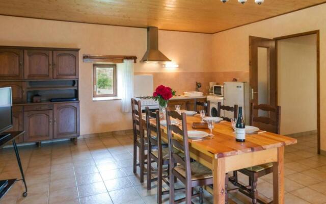 Gîte Sauvain, 4 pièces, 6 personnes - FR-1-496-42