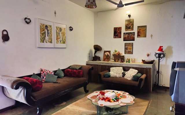 Aqua Arina Holiday Farm House