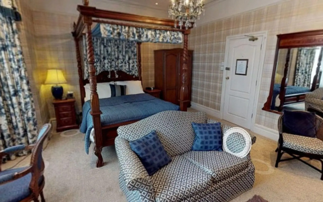 The Bear Hotel, Crickhowell