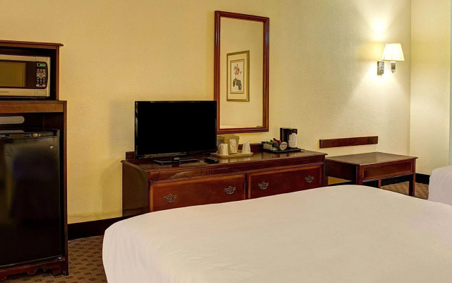 Quality Inn Richmond North