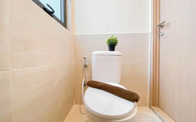 Compact And Homey Studio At Meikarta Apartment