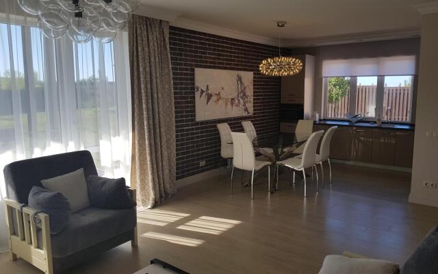Guest house on Sentral 45
