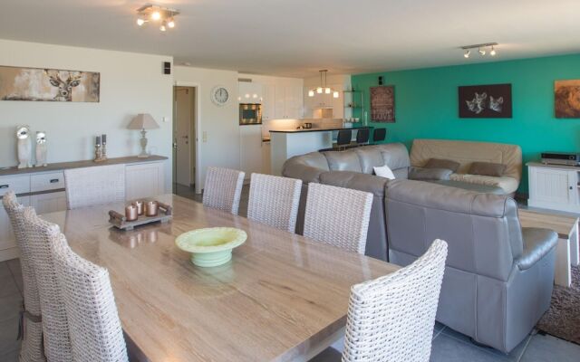 Stylish Stay w/ Sea Views