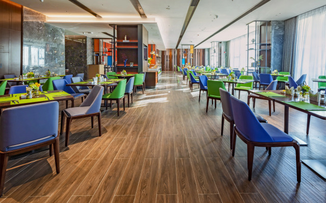 Hampton by Hilton Wuhan railway Station