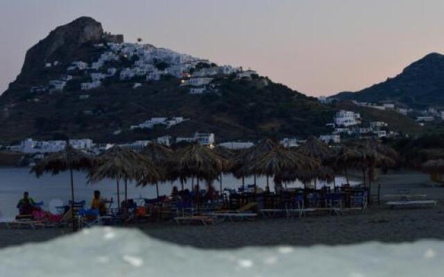 Skyros Junior Studios
