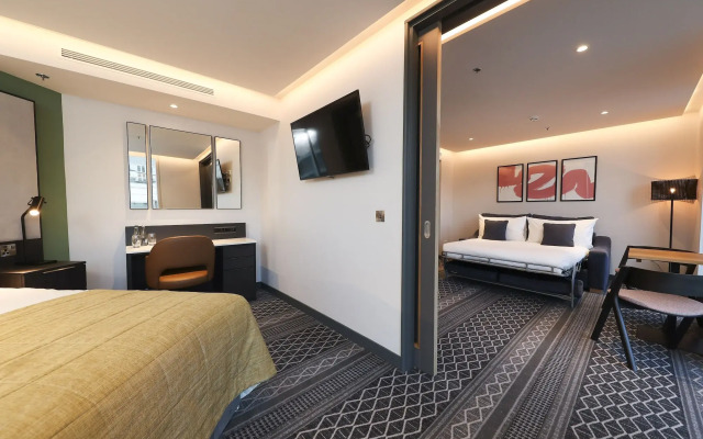 Marlin Hotel