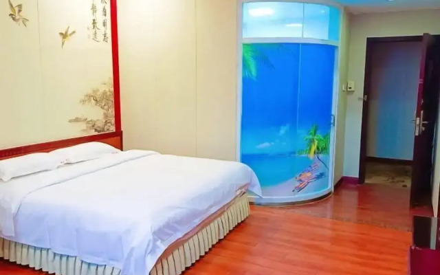 Li's Holiday Hotel (Foshan Sanshui Railway Station)