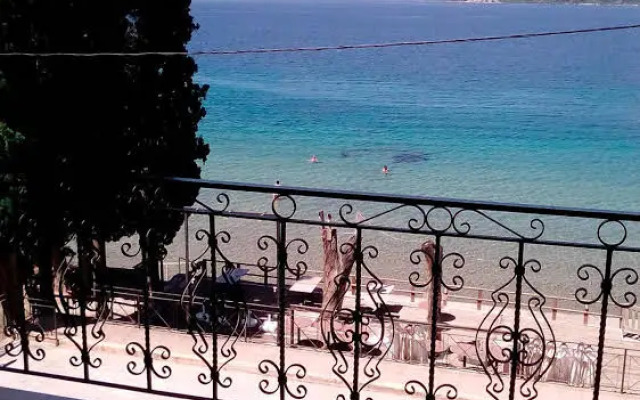 Istiaia Hotel