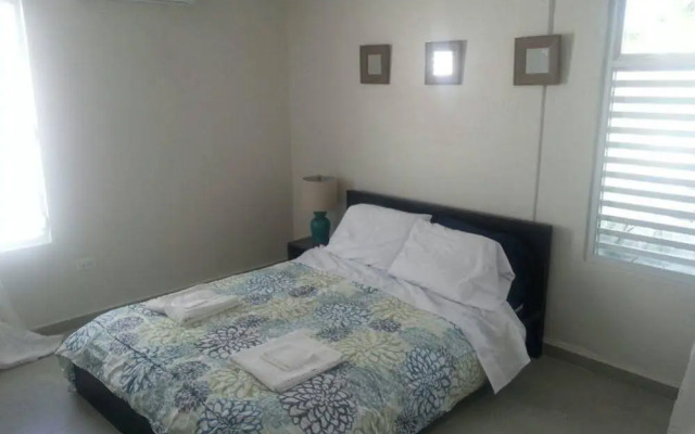 Dorado Centrally Located Guest House