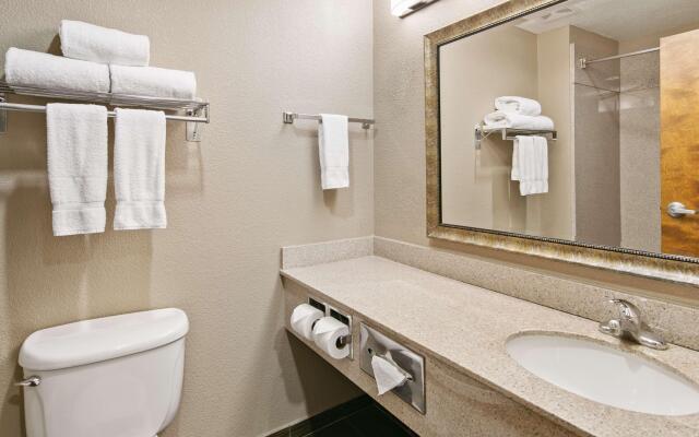 Best Western Dayton Inn & Suites