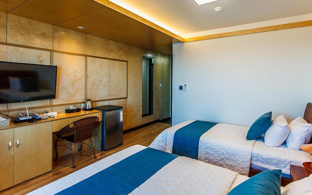 Aewol Cutiepie Hotel