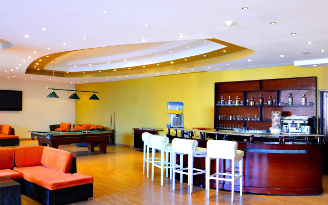 Blue House Hotel