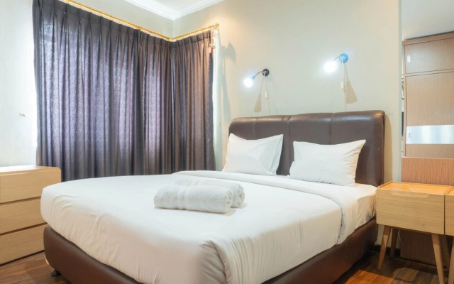 Comfy 1BR at Green Central City Apartment near Glodok