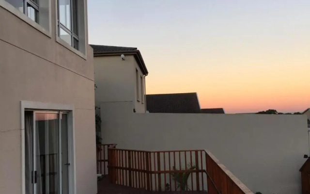 'On Point' Beach House - Jeffreys Bay