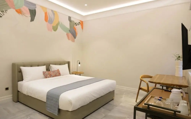 UROOMS Senopati