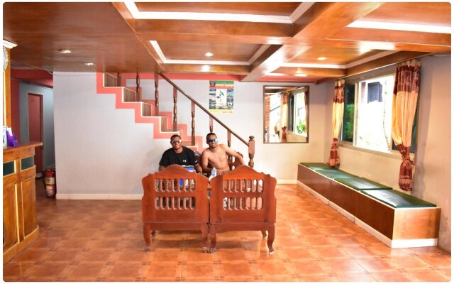 Phi Phi K House
