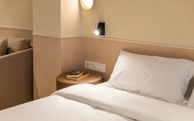 Florida Suites By Olala Homes