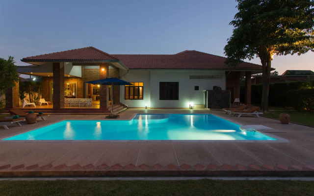 Baan Oriental